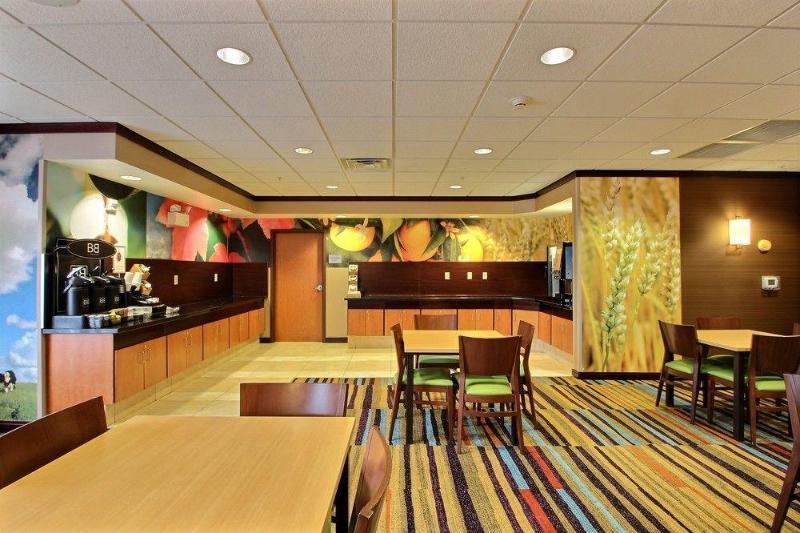 Fairfield Inn & Suites By Marriott Milwaukee Airport Oak Creek Zewnętrze zdjęcie