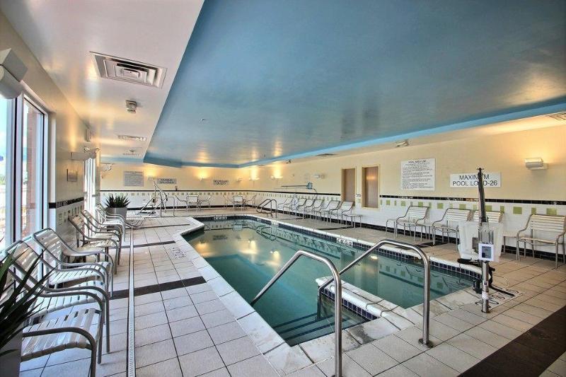 Fairfield Inn & Suites By Marriott Milwaukee Airport Oak Creek Zewnętrze zdjęcie