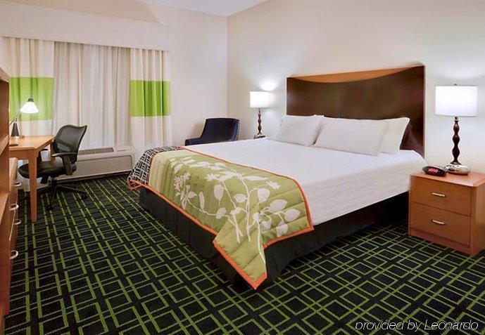 Fairfield Inn & Suites By Marriott Milwaukee Airport Oak Creek Pokój zdjęcie