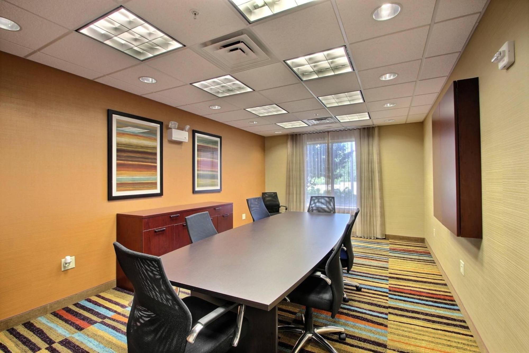 Fairfield Inn & Suites By Marriott Milwaukee Airport Oak Creek Zewnętrze zdjęcie