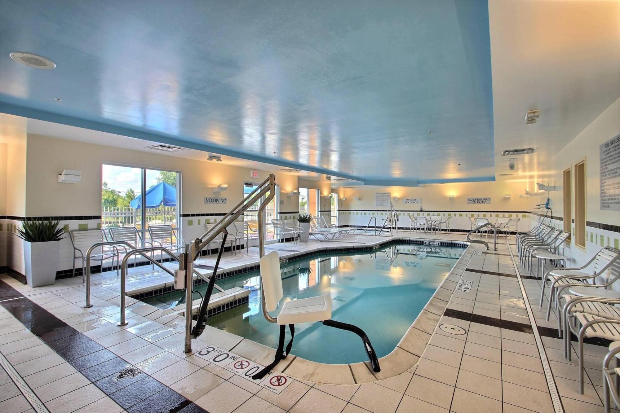 Fairfield Inn & Suites By Marriott Milwaukee Airport Oak Creek Zewnętrze zdjęcie